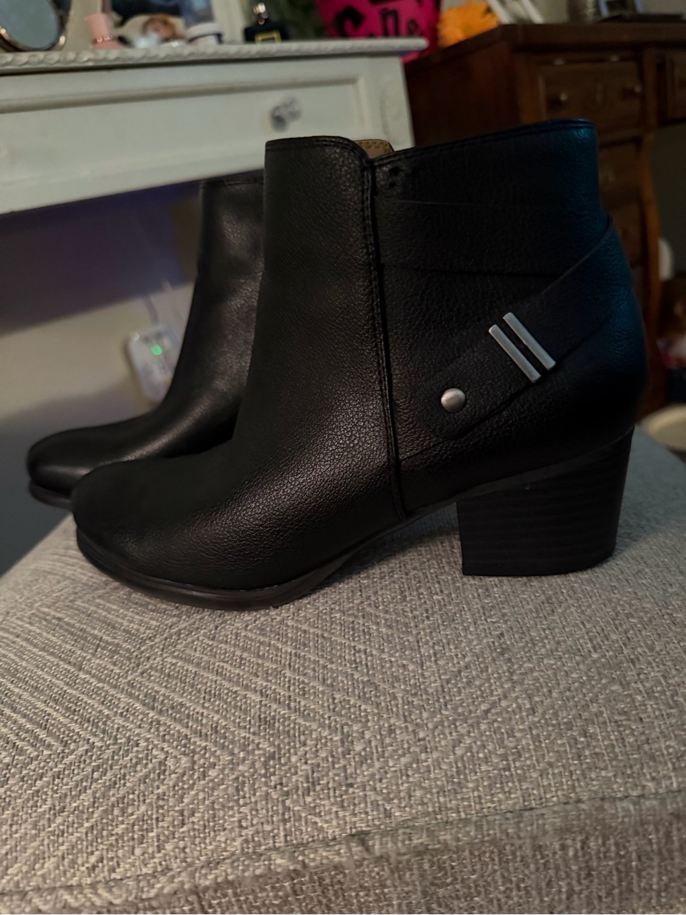 Natural Soul -  Black Leather Ankle Boots